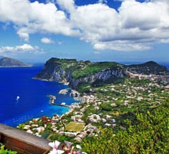 Hoe boekt u een Veerboot naar Capri