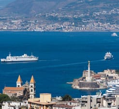 Hoe boekt u een Veerboot naar Messina